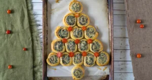 Spinach and Ricotta puff pastry Christmas tree